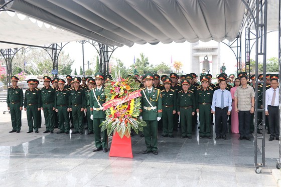 Nhiều hoạt động ý nghĩa kỷ niệm 50 năm chiến thắng Đường 9-Nam Lào ảnh 1