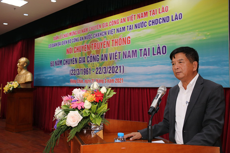 Ôn lại truyền thống 60 năm Ngày Chuyên gia Công an Việt Nam tại Lào -0