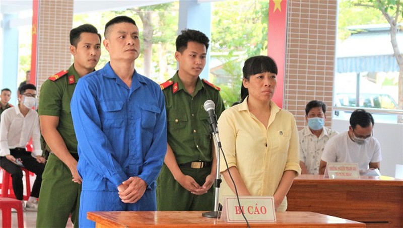 Vận chuyển ma túy thuê từ Lào về Việt Nam, kẻ lĩnh án tử người tù chung thân