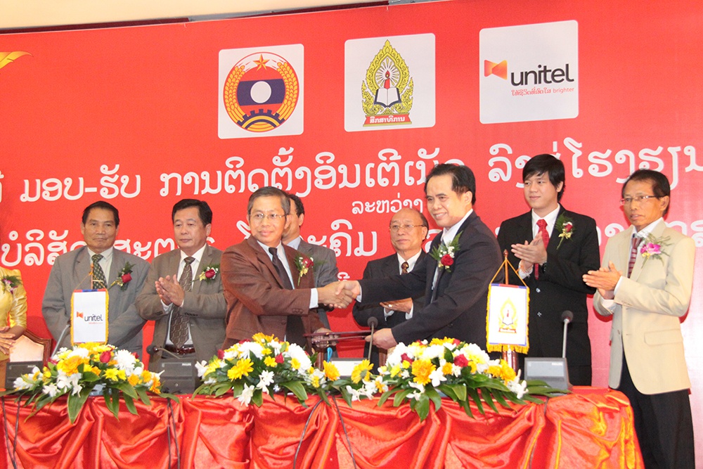 Unitel (thương hiệu Viettel tại Lào) tạo công ăn việc làm cho hơn 25.000 lao động Lào