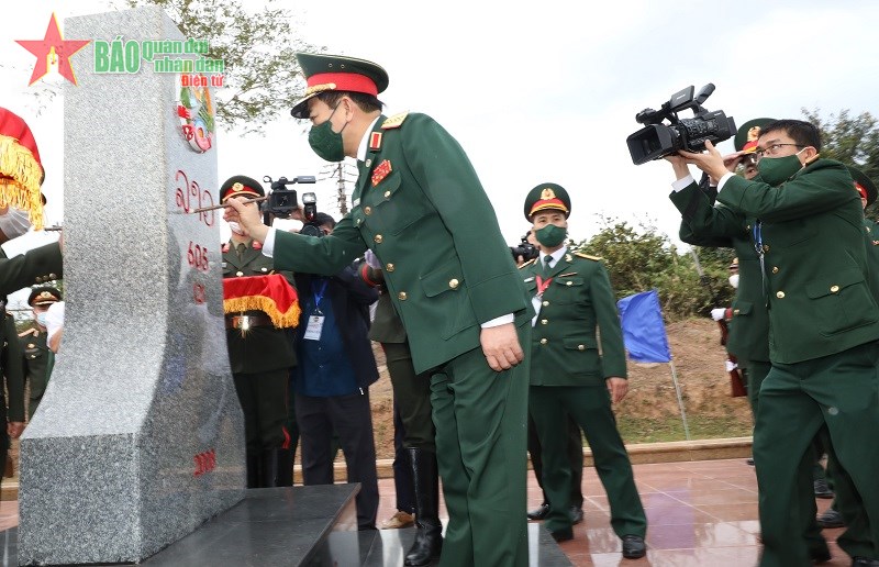 Giao lưu hữu nghị quốc phòng biên giới Việt Nam-Lào lần thứ nhất chính thức bắt đầu