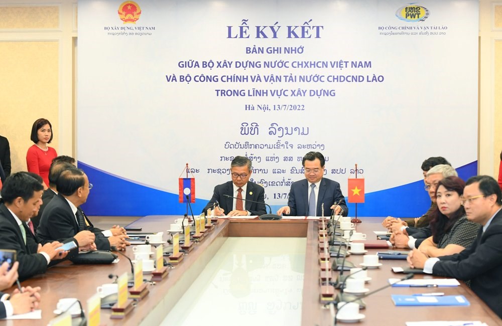 Việt Nam và Lào đẩy mạnh hợp tác trong lĩnh vực xây dựng, phát triển đô thị