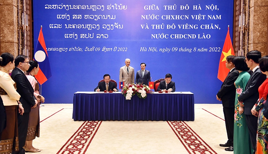 Hà Nội và Viêng Chăn gương mẫu trong hợp tác, để tương xứng tầm vóc của quan hệ đặc biệt Việt Nam - Lào