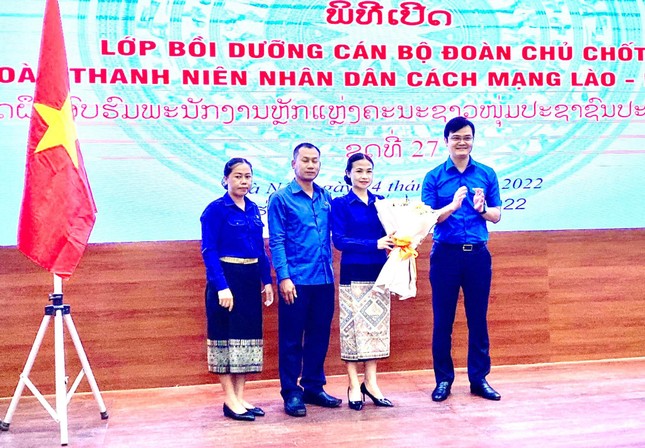 Khai mạc lớp bồi dưỡng cán bộ chủ chốt Đoàn Thanh niên Lào khóa 27 tại Hà Nội ảnh 1
