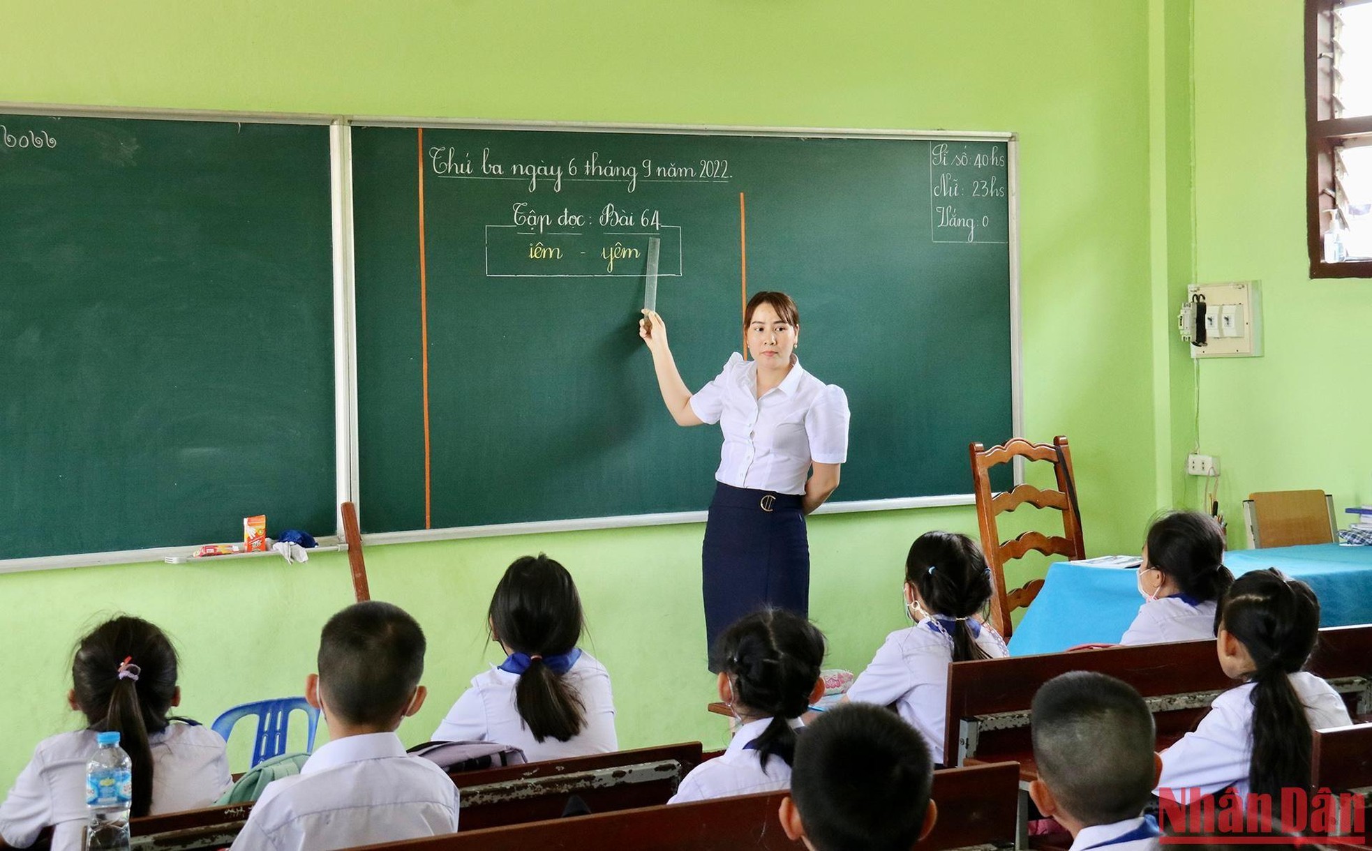Học tiếng Việt trong ngôi trường song ngữ Nguyễn Du ở Vientiane ảnh 9