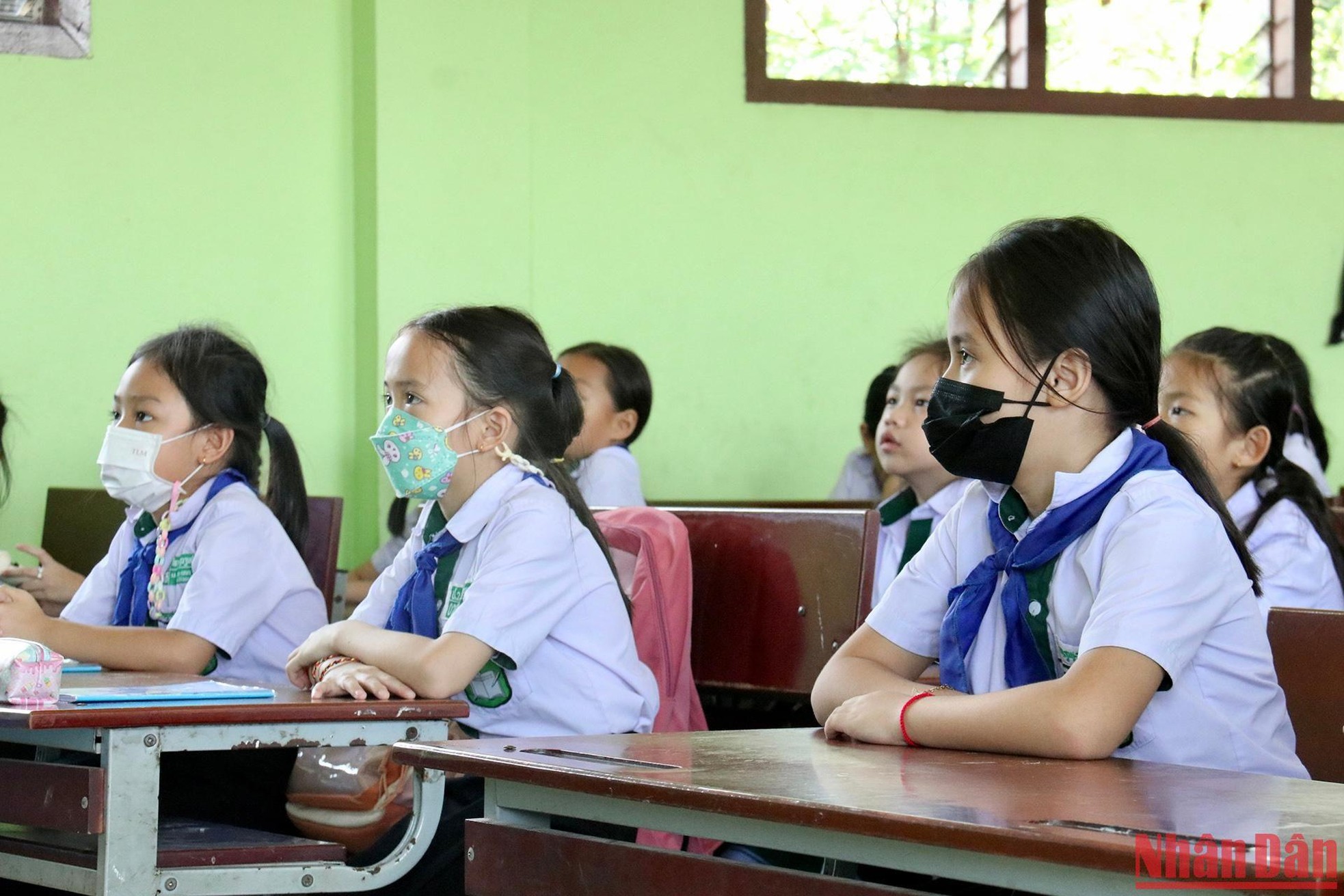 Học tiếng Việt trong ngôi trường song ngữ Nguyễn Du ở Vientiane ảnh 12