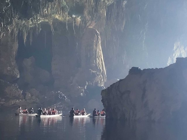 Thúc đẩy hợp tác phát triển du lịch hang động Việt - Lào - Ảnh 3.