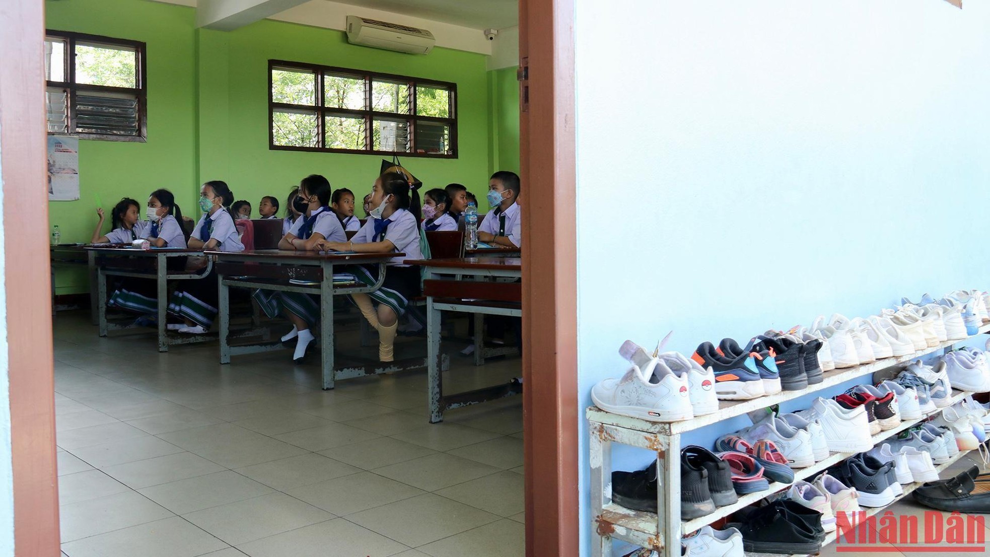 Học tiếng Việt trong ngôi trường song ngữ Nguyễn Du ở Vientiane ảnh 4
