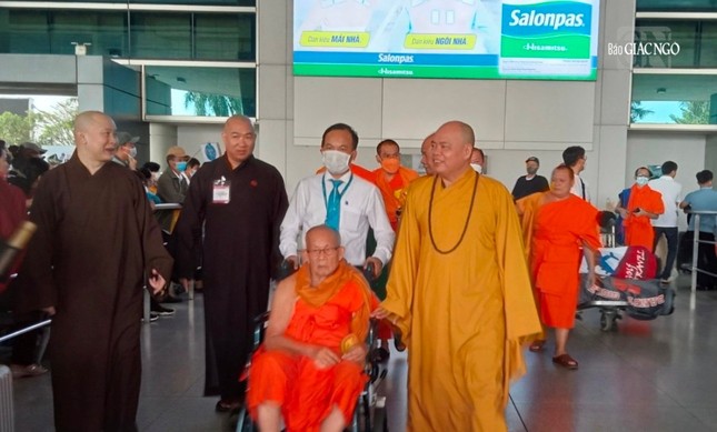 Phái đoàn lãnh đạo cao cấp Liên minh Phật giáo Lào thăm chính thức Việt Nam ảnh 3